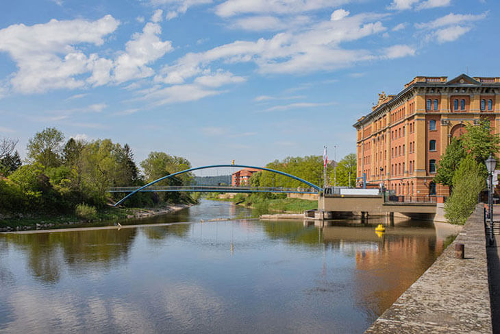 Foto der blauen Brücke in Hameln